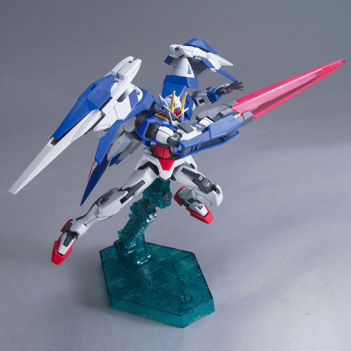 HG GN-0000+GNR-010 00 Raiser + GN Sword III