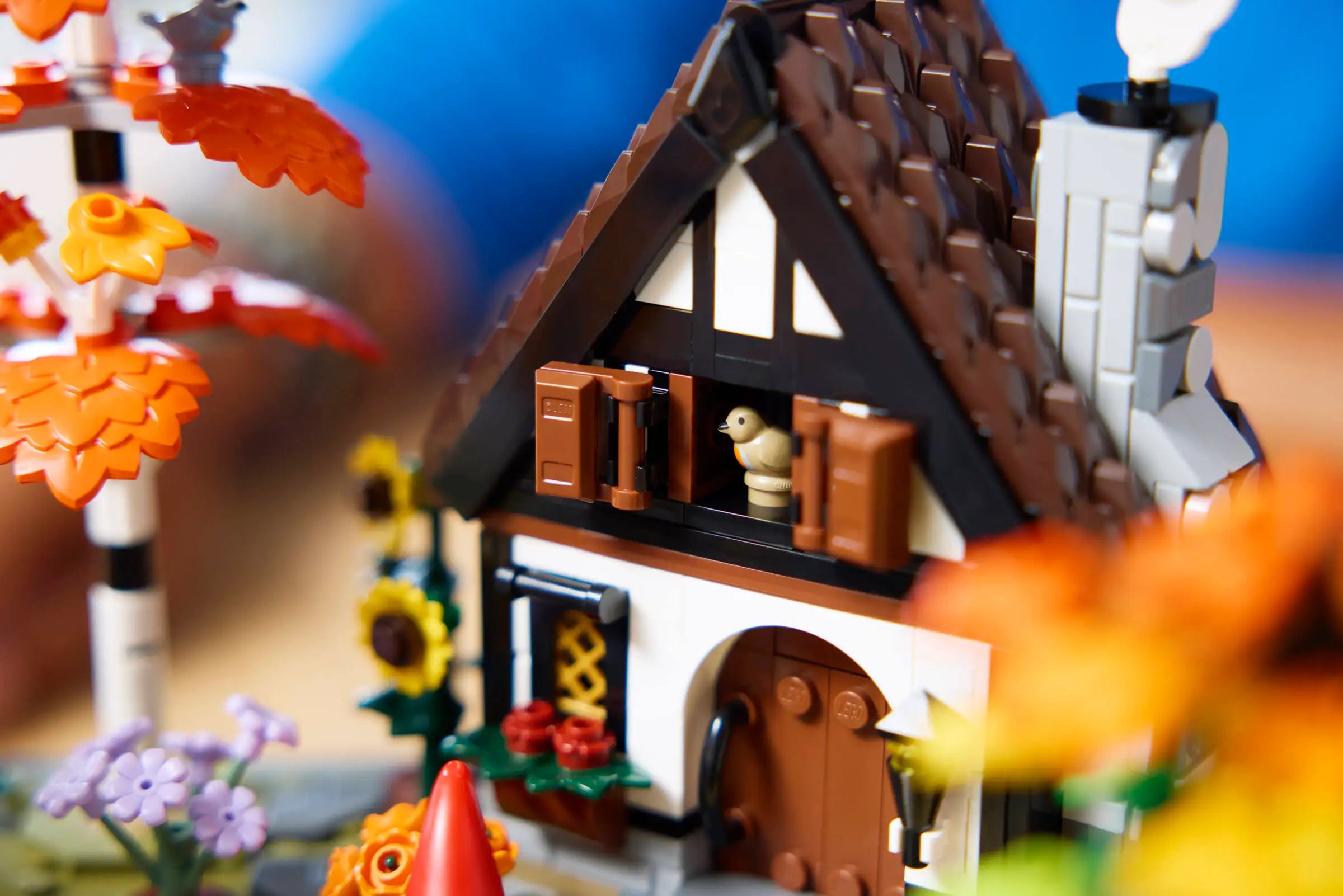LEGO 10372 Autumn Cottage Garden