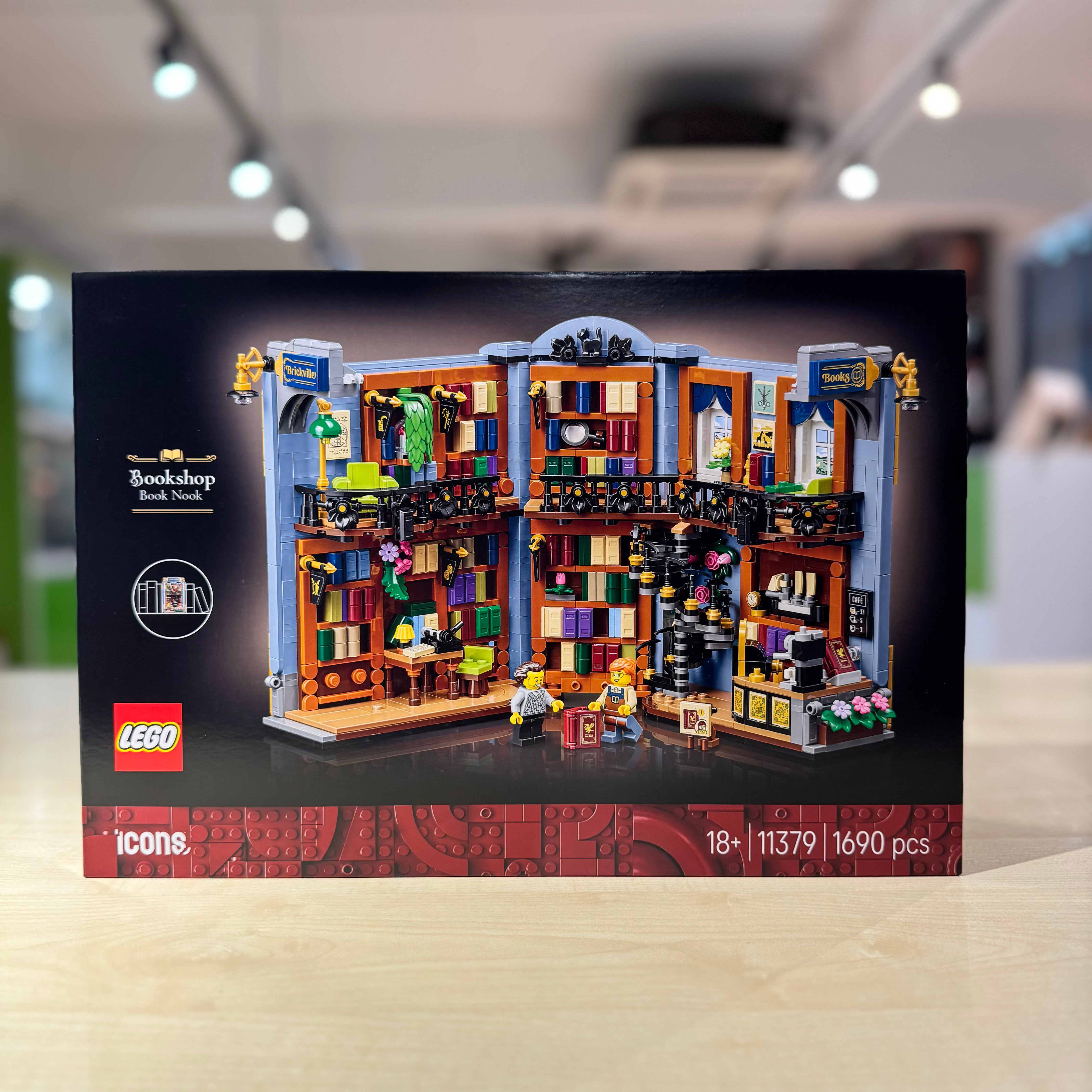 LEGO 11379 Bookstore Book Nook