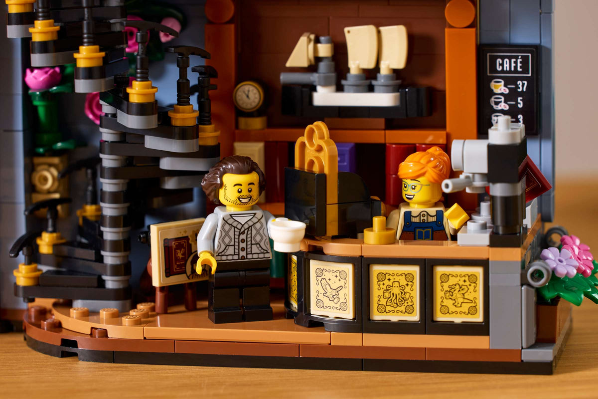 LEGO 11379 Bookstore: Book Nook