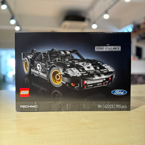 LEGO 42223 1966 Ford GT40 MKII