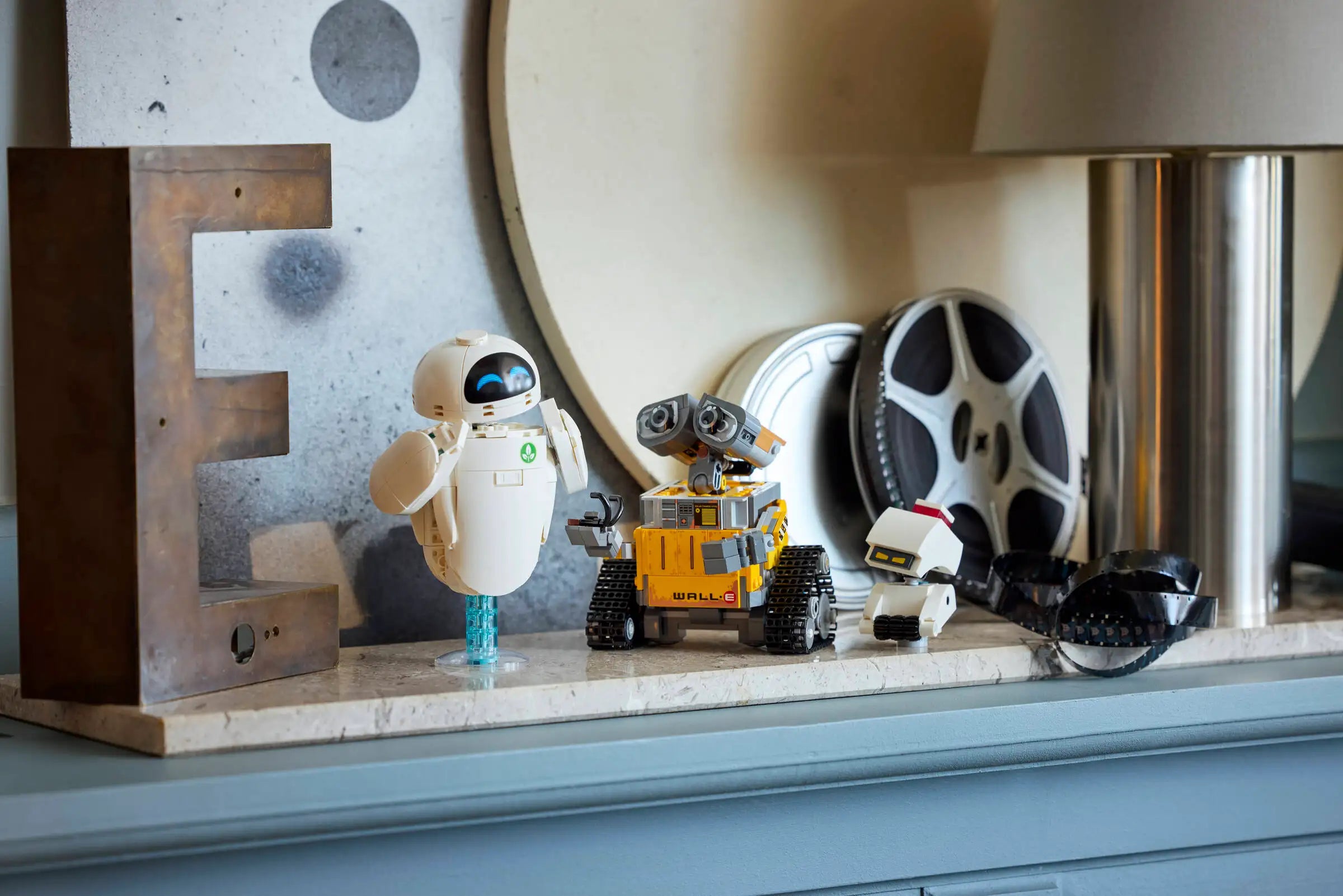 LEGO 43279 WALL-E and EVE