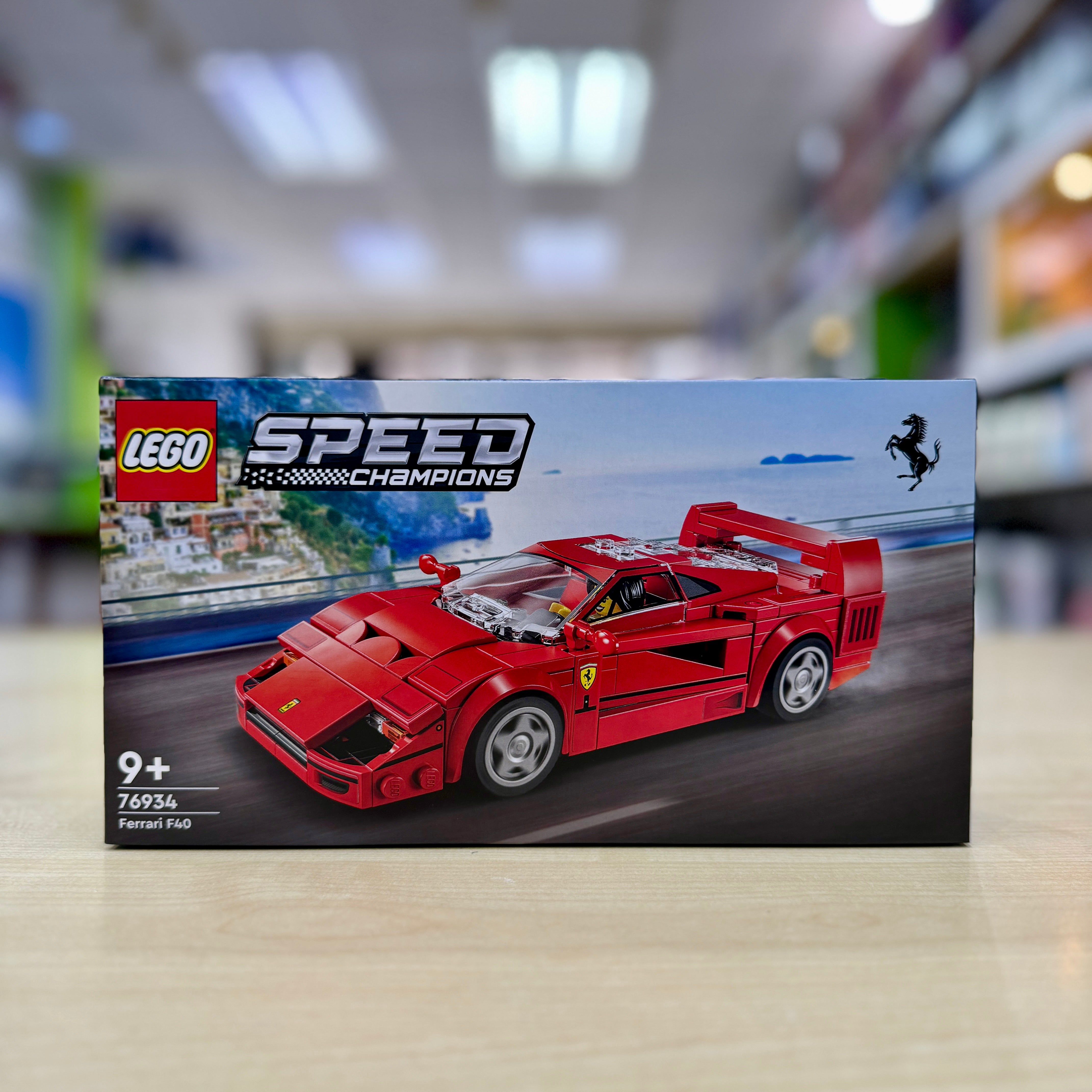 LEGO 76934 Ferrari F40