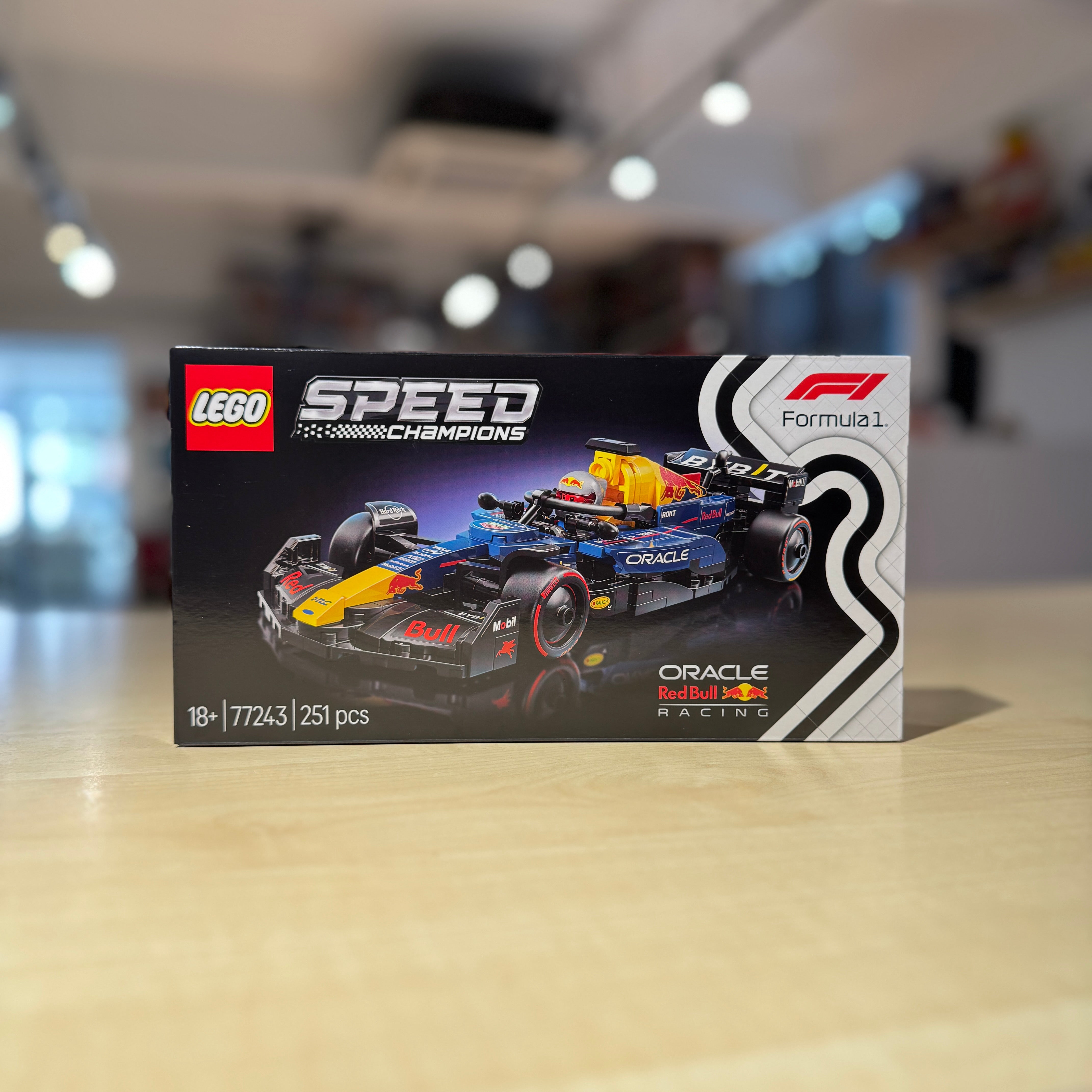 LEGO 77243 Oracle Red Bull Racing RB20