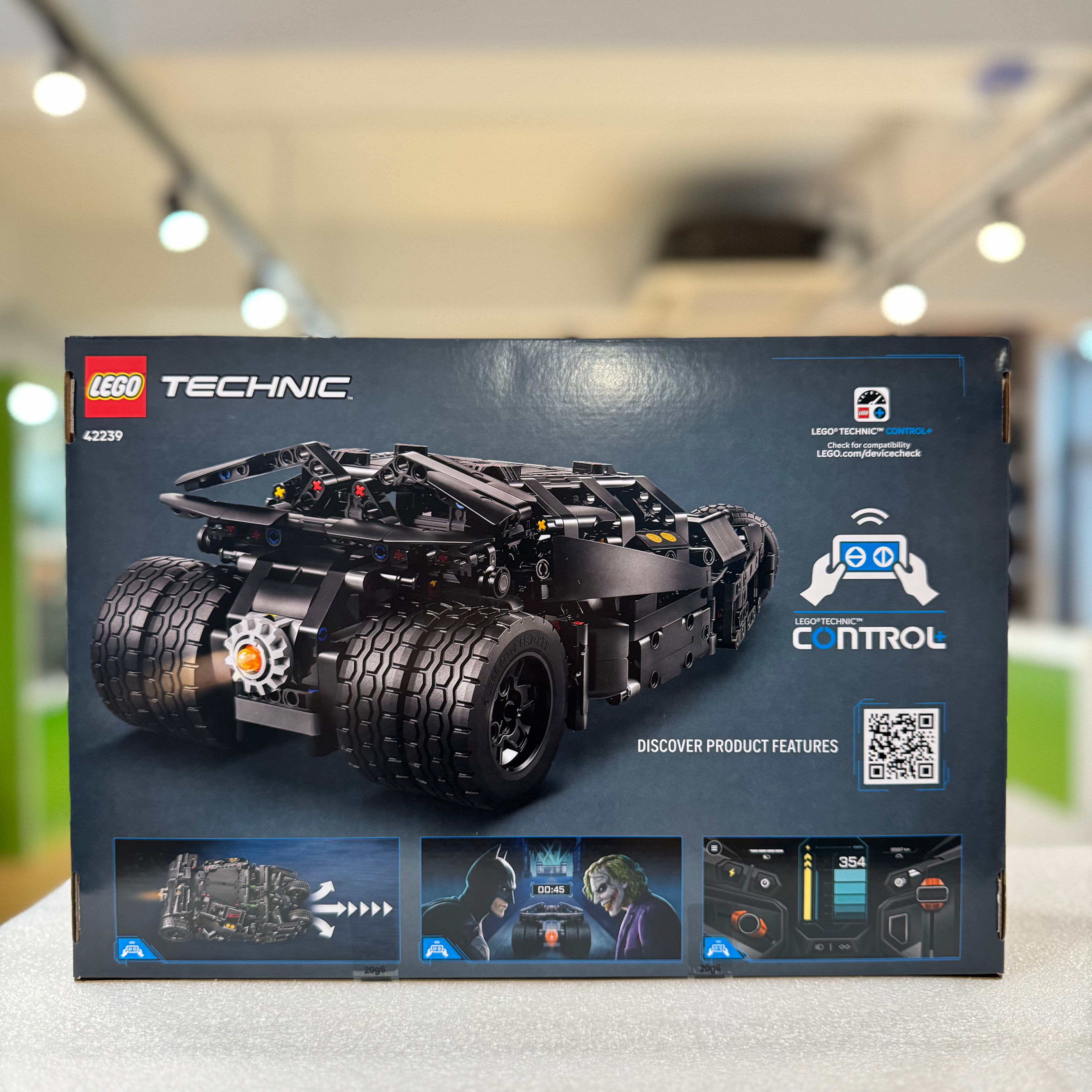LEGO Technic 42239 Batmobile™ Tumbler