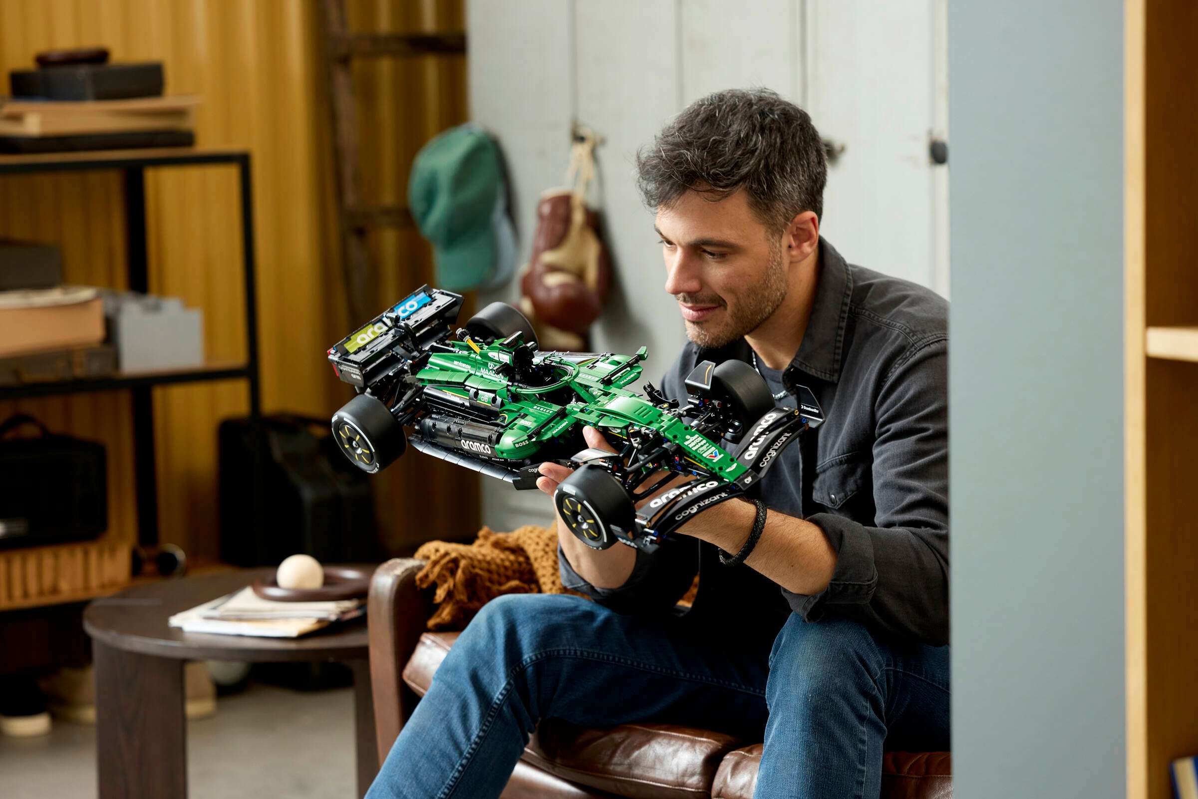 LEGO Technic 42240 Aston Martin Aramco AMR25 F1 Car