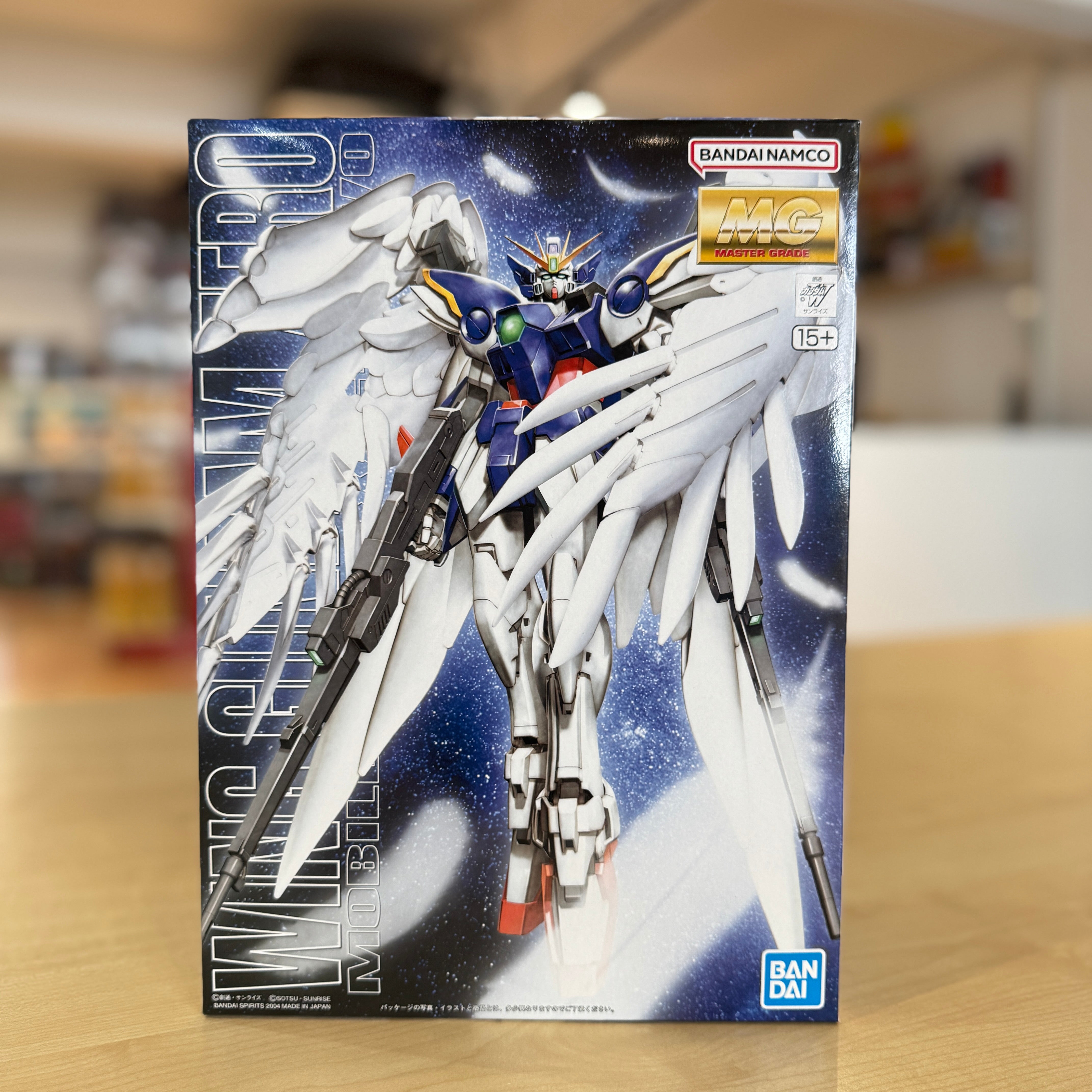 MG XXXG-00W0 Wing Gundam Zero Custom