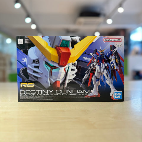 RG ZGMF-X42S Destiny Gundam