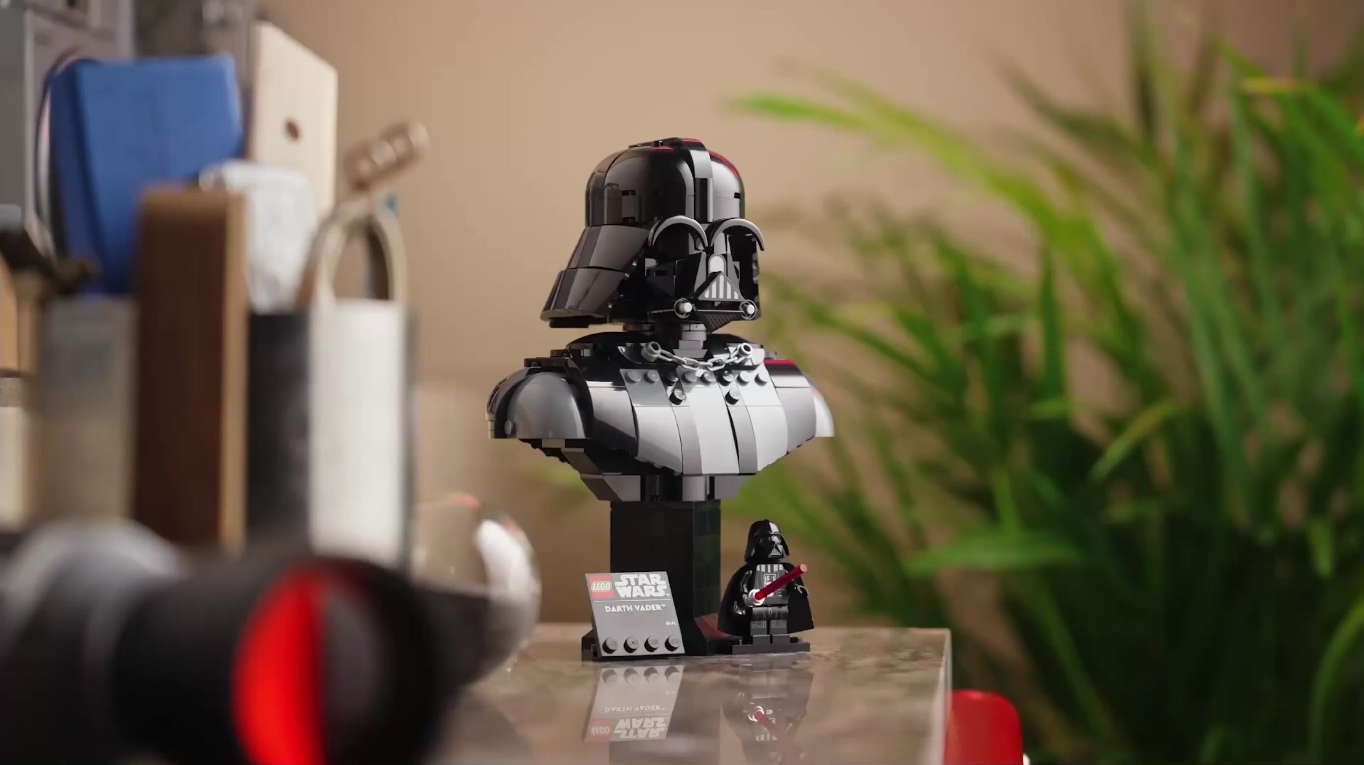 LEGO 75439 Darth Vader Bust