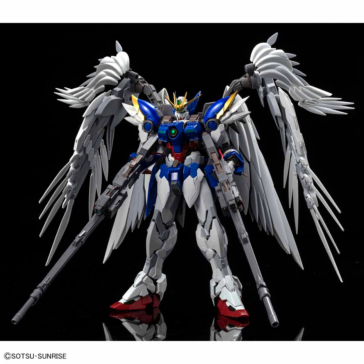 Hi-Resolution Model 1/100 Wing Gundam Zero Custom EW Ver