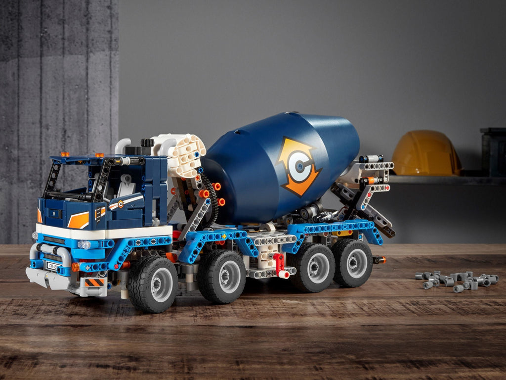 LEGO 42112 Concrete Mixer Truck