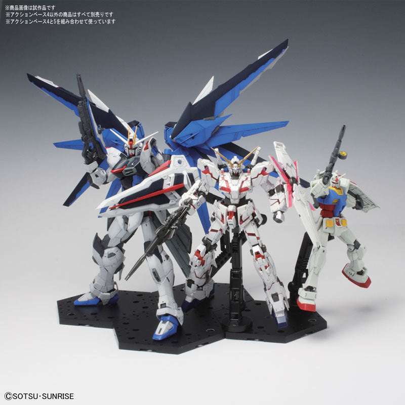 Action Base 4 Black