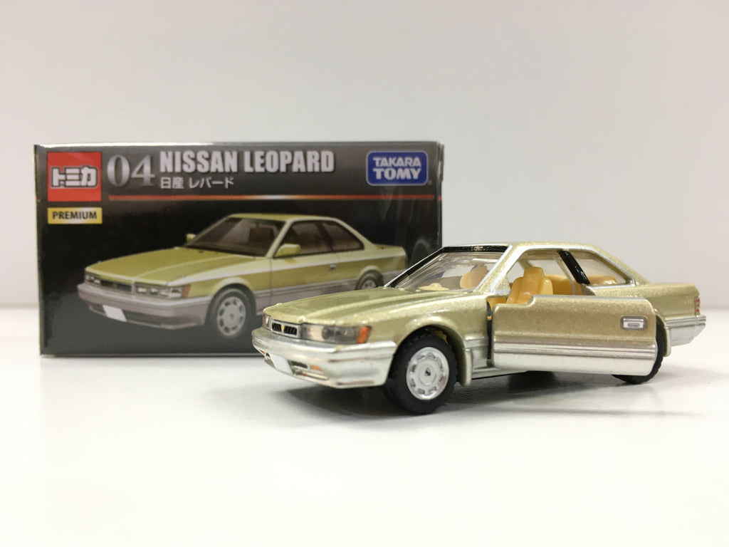 Tomica Premium 04 Nissan Leopard